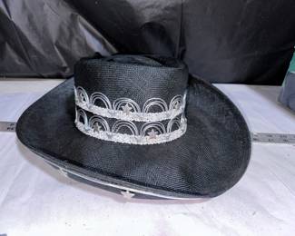 Michelle Mc Gann Black Hat $10.00