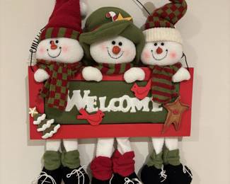 Stuffed felt holiday welcome banner