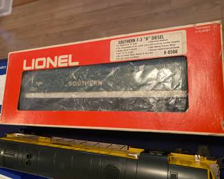 Lionel Southern F3 - $ 120.00 - 6-8566