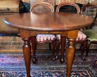 Round dining table with one leaf; balloon back side chairs (3)