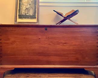 Blanket chest/trunk
