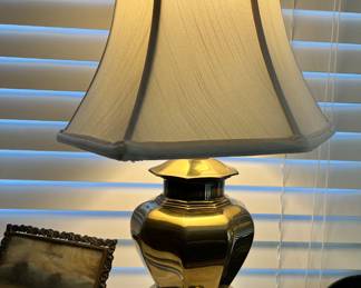 Alternate view of brass ginger jar lamp
