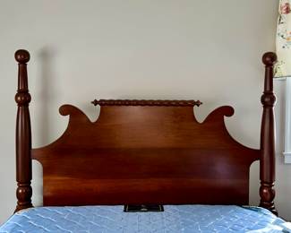 Detail view of queen four poster headboard