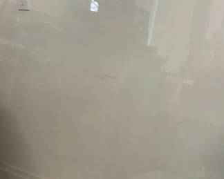 Round glass table top text me for the dimensions. This glass is extremely heavy and thick.