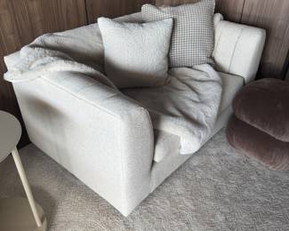 Two brand new oversized reading chairs Custom ordered in a linen fabric that is high-performance with excellent durability. Asking $1250 for the set, including the side table