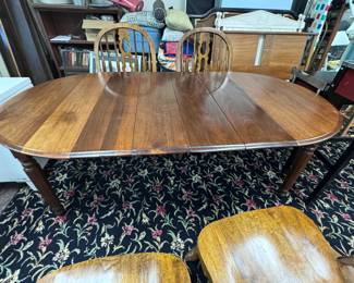 Antique Walnut Dining Table w/ 4 leaves
