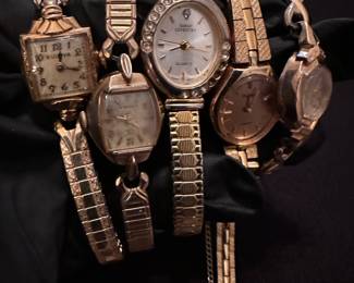 Ladies' watches