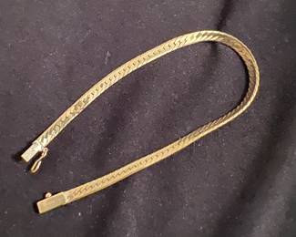 Bracelet