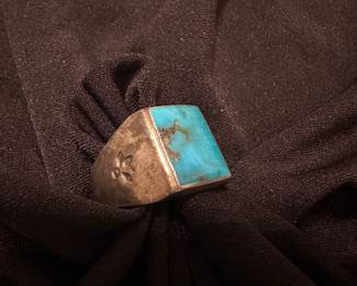 Vintage sterling silver and turquoise ring