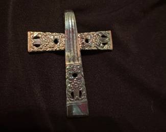 Silver plate cross