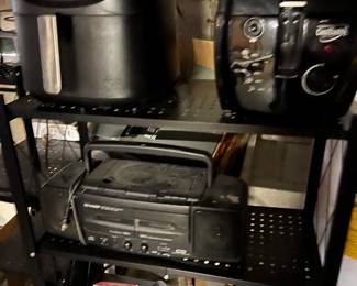 Boom box, air fryer