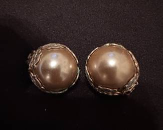 Costume jewelry