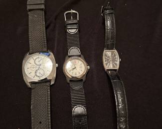 Nice men's and women's watches