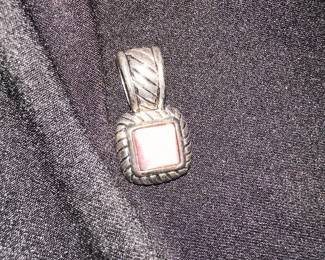 Pendant
