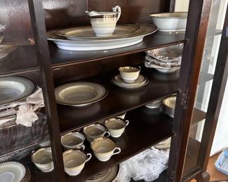 Full set of Noritake China 4786 