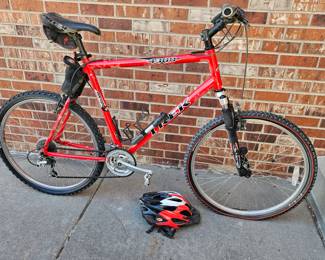 Men's Trek 4300 Bike 26" Alpha Custom Aluminum Frame - 21 Speed - With Helmet