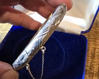 sterling silver bangle with box 