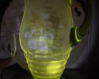 Manganese Glassware