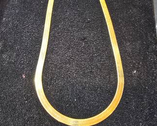 14k gold 21 " hearring bone necklace NICE