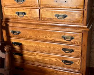Wooden Dresser - Missing one Drawer Pull 