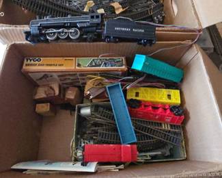 Vintage Lionell HO trainset 