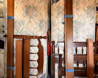 2 Twin Beds with Mattresses, Headboards, Footboards and Side Paneling