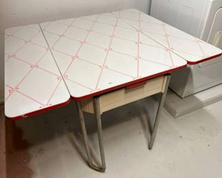 4300 IngramRichardson Enamel Table Slide Leaf Table Extendedmin