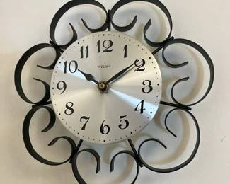 4300 Welby Vintage Wall Clockmin