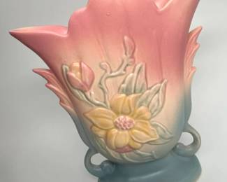 4300 Hull Vintage Magnolia Matte Pastel Vasemin