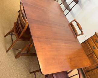 4300 Whitney Maple Drop Leaf Dining Tablemin