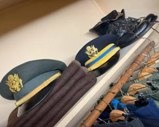 4300 WWII Uniform Detailmin