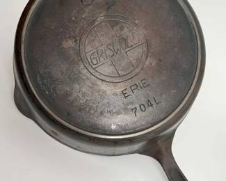 4300 Antique Griswold Erie Cast Ironmin