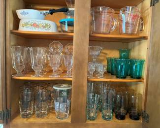 4300 Vintage Glasswaremin
