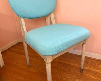 4300 BasicWitz MCM Boudoir Chairmin