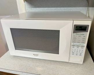4300 Sharp Large Carousel Microwavemin
