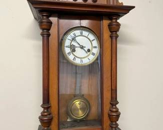 4300 Vintage Pendulum Wall Clockmin