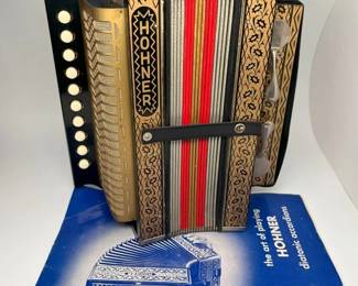 4300 Vintage Hohner Diatonic Accordianmin
