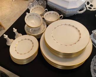 Lenox China (Romance Pattern)