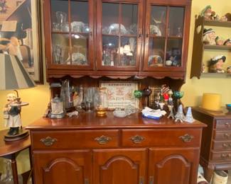 Ethan Allen China Hutch
