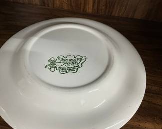 Red Memory Lane Royal Ironstone China Plate 