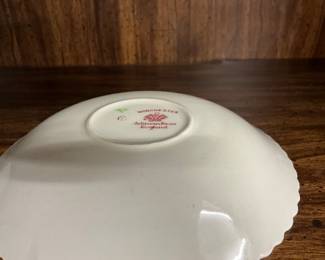 Johnson Bros Windsor Ware Winchester Pink Bowl