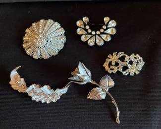 Vintage Trifari Brooch Rose Giovanni Brooch