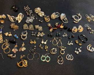 Large Selection Of Fashion Earrings