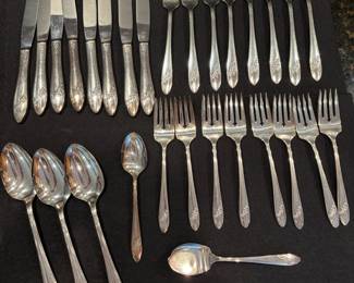 Oneida Community Tudor Silver Plate