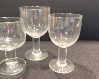 Pedestal Glassware