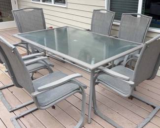Outdoor Glass Table and 6 Chairs