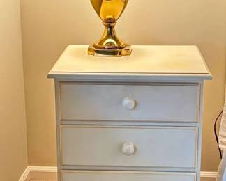 Ethan Allen Bedside Table And Brass Lamp