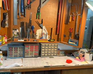 Pick The Work Bench