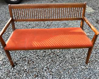 Drexel MCM Bench 
Excellent condition
$425 
