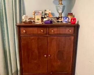 Vintage cherry dresser with 3 drawers and 2 doors, lamp, candles, smalls...
